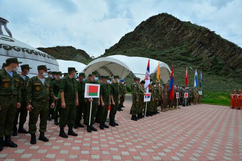 По результатам жеребьевки экипажи Монголии откроют программу соревнований международного конкурса «Военное ралли» АрМИ-2021 в Кызыле