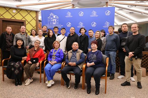 Артисты ансамбля «Алаш» провели мастер-класс в Москве