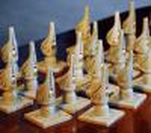 Перья распределены, но не розданы