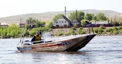 В Туве открылся сезон навигации для маломерных судов