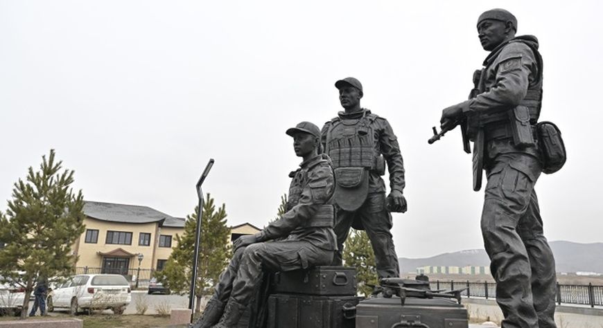 Шүлүк кыдыраажындан