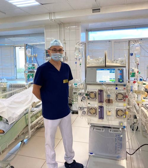 В Республиканской больнице №1 ввели новый метод лечения тяжелых реанимационных больных