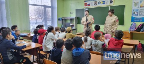 «Урок мужества» для воспитанников столичного Центра соцпомощи