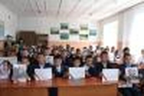 Имя героя — школе