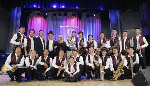 Үстүү-Хүрээ-2024: Софья Кара-оол болгаш «Тыва Джаз Бэнд»