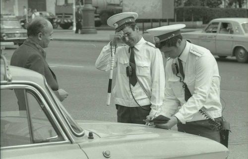 Госавтоинспекция приглашает принять участие в конкурсе фоторабот к 85-летию образования службы