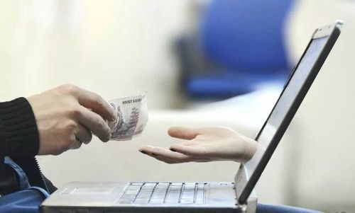 Пожилой кызылчанке придется выплачивать кредит из-за мошенников