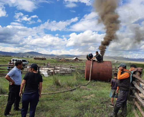 Аржаанның малчыннары хоюн чугдурган