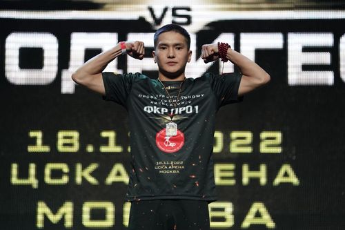 Тувинский спортсмен Антон Салчак выиграл свой бой в турнире среди профессионалов