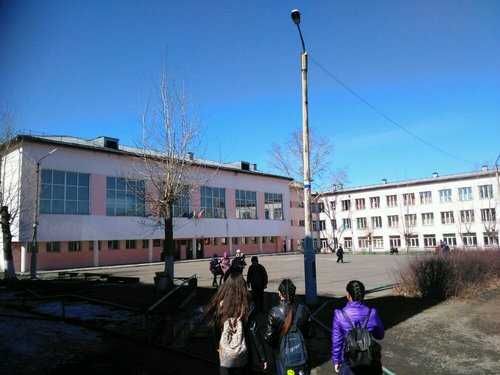 Школе номер три города Кызыла не продлевают лицензию из-за нехватки туалетов 