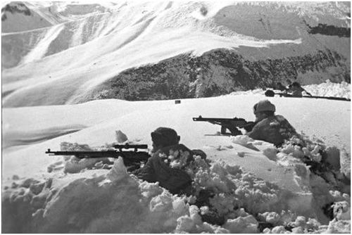 Участие войск НКВД в битве за Кавказ: анализ стратегической роли и тактического вклада