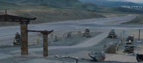 При въезде в Кызыл продолжают строить «Каменный город»