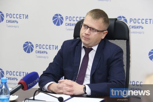 Антон Лукин: «Тывада энергетиканың чедишпезиниң айтырыын шиитпирлээр дээш Чазак-биле кады ажылдаар бис»