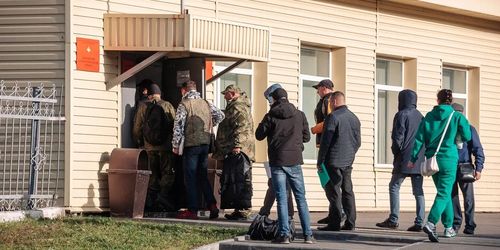 Келдиргеннерге сүме