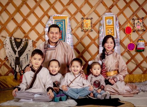 Хөй ажы-төлдүг сайгарлыкчы ава – Айлана Докуй