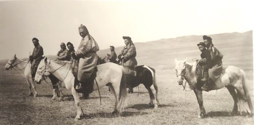 Доюбилейное-7: О двух хошуунах, из-за которых возникли проблемы