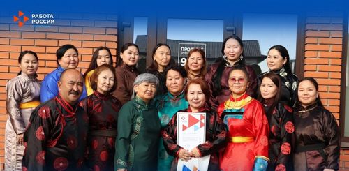 В Туве бесплатно учат пошиву национального тона