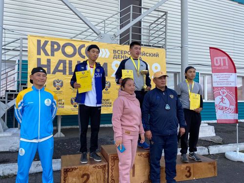 В массовом забеге «Кросс нации» в кызыле приняли участие более 600 человек