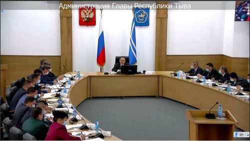 Врачи Тувы с марта работают в крайне жестких условиях