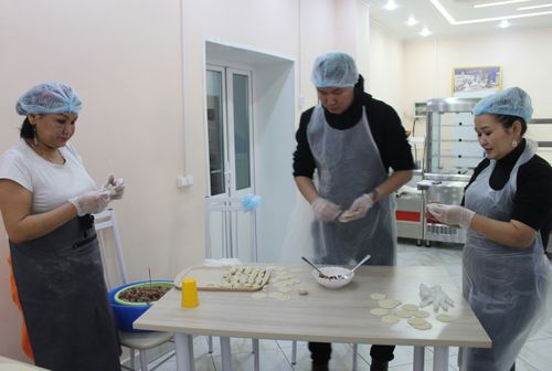 Сотрудники Тувгосфилармонии присоединились к акции помощи участникам СВО