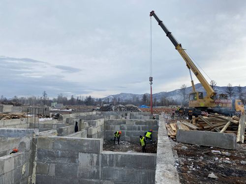 В селе Дерзиг-Аксы продолжается строительство дома-интерната