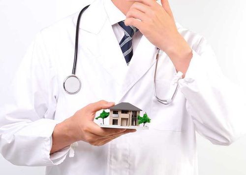 «ЕР» предложила давать жилье медикам