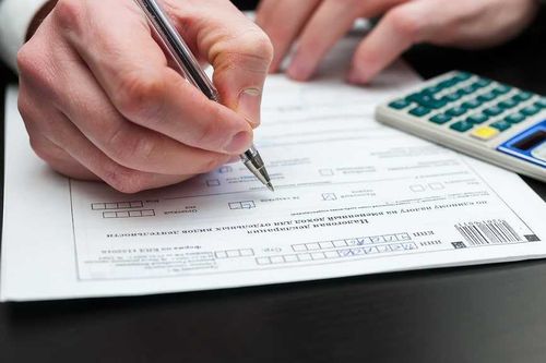 Россиянам упростят получение налоговых вычетов