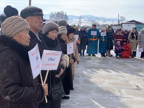 Сегодня Арысканская школа отметила свой 90-летний юбилей