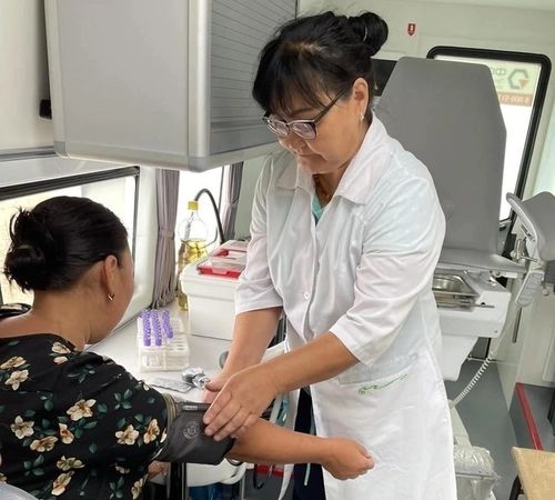 «Дугуй кырында» эмчи пунктузу малчын аалдарны кезээн