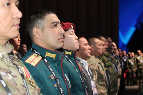 Более 1000 героев со всей страны принимают участие в форуме ветеранов специальной военной операции «Вместе победим!»