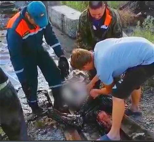 Спасён из ямы с гудроном