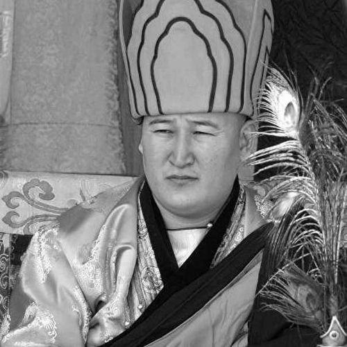 С Тувой скорбят буддисты Калмыкии ​