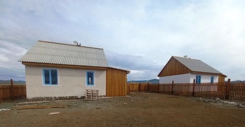 Чаа-Хөлде өскүстерге бажыңнар тудуу доостур чадазында