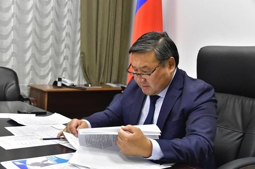 Глава Тувы принял участие в заседании совета при полпреде России в СФО