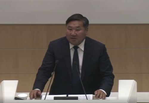 Глава Тувы выступил в Совете Федерации при обсуждении бюджета