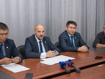 Чазактың кичээнгейинде