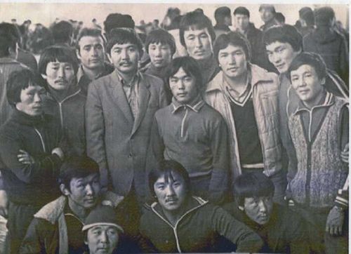 Сайзыраткан тренерлер, мөгелер