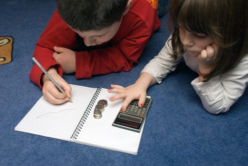 Почти 13 тысяч школьников Тувы приняли участие в весенней сессии онлайн-уроков по финансовой грамотности