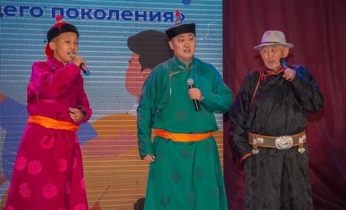 Эр соруун чидирбезин!