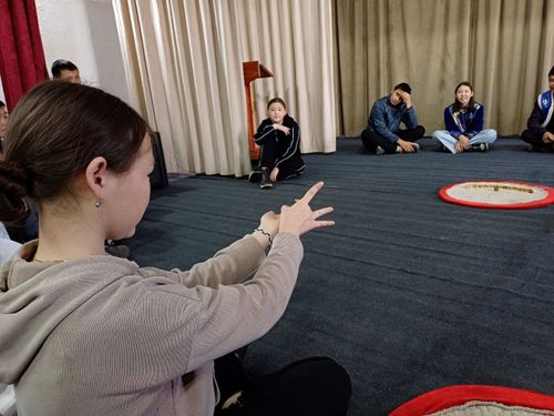 В Туве проходит муниципальный этап чемпионата по национальным играм кажык