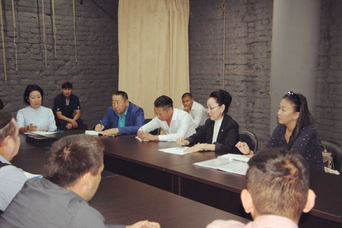 В Туву прибыла делегация якутского театра оперы и балета