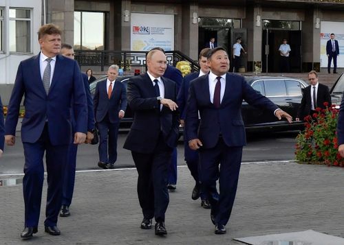 Президент России Владимир Путин отмечает свой 73-й день рождения