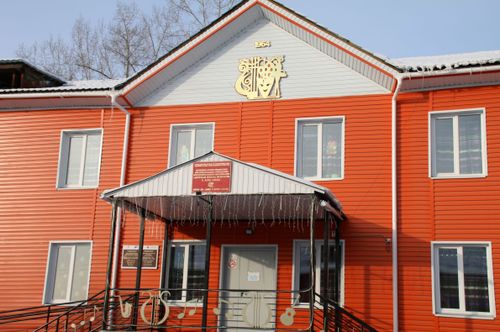 В Хову-Аксы заработала обновленная школа искусств