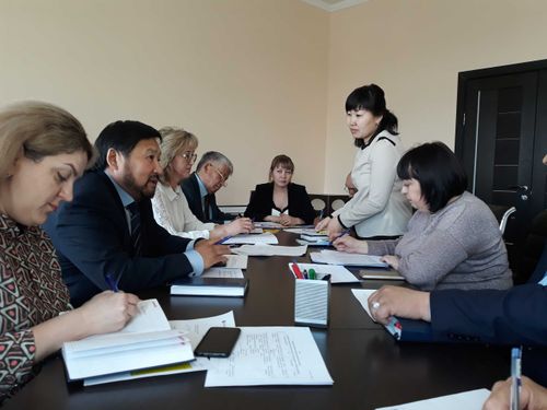 В Дзун-Хемчикском и Тандинском районах Тувы открылись пункты сверки расчётов и оплаты за электроэнергию