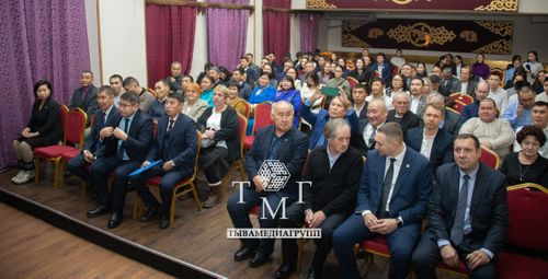 В Туве торжественно отметили 100-летие энергетики Тувы