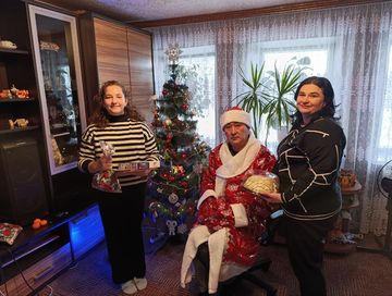 Глава Тувы исполнил новогоднее желание девочки Екатерины из ЛНР