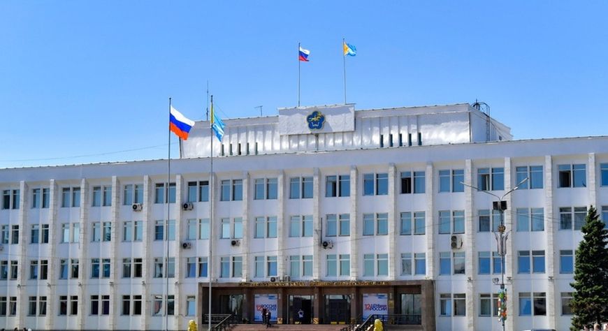 Власти Тувы отреагировали на нарушение правил проведения конных скачек