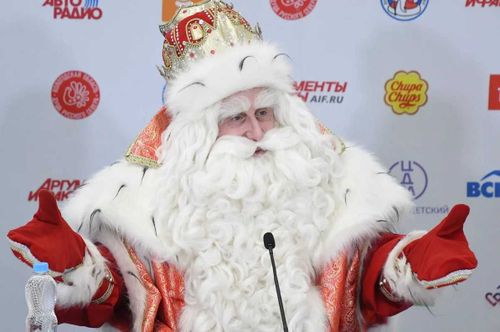 Дед Мороз из Великого Устюга поздравил жителей Тувы