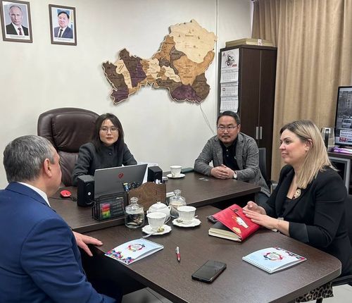 В Туве состоялась встреча Фондов развития Тувы и Хакасии