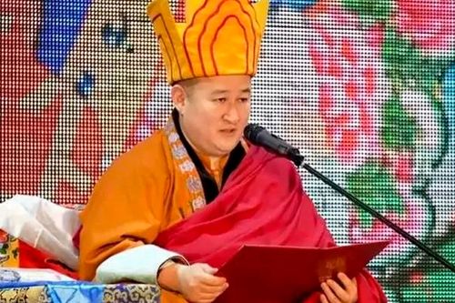 26 ИЮНЯ БУДДИСТЫ ТУВЫ ПРОСТЯТСЯ СО СВОИМ ДУХОВНЫМ ЛИДЕРОМ